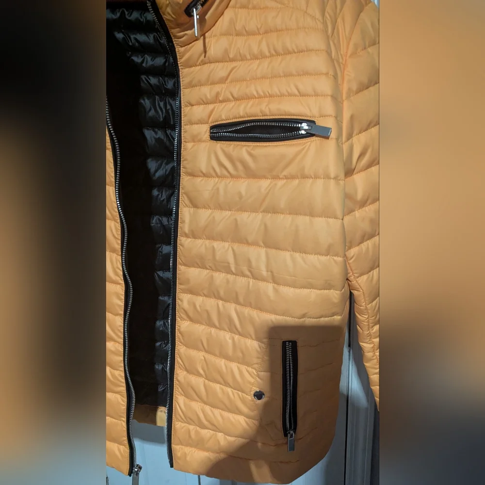 Reg $600 Williams & Kent Leather-Trimmed Quilted Jogger Puffy Jacket Size L - Picture 5 of 11